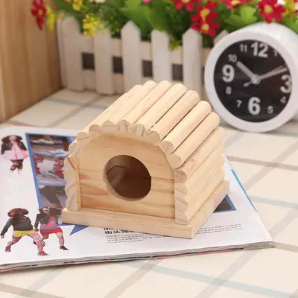 Wooden Hamster Hideout for Dwarf